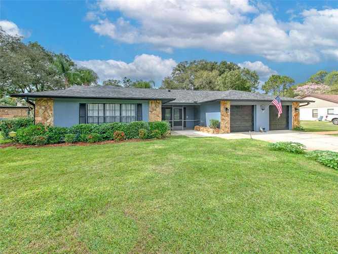 18014 Lindawoods St Odessa, FL 33556