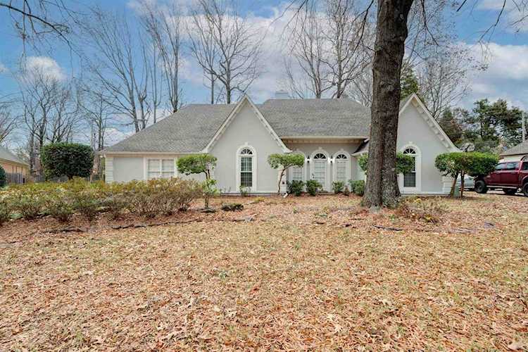 8774 Wood Mills Cv Memphis, TN 38016