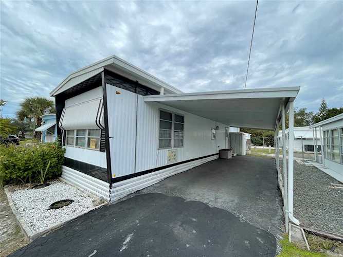 5539 Oak Ridge Ave New Port Richey, FL 34652
