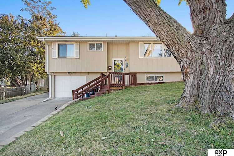 7603 S 72 Ave La Vista, NE 68128 | MLS 22225322 Photo 1