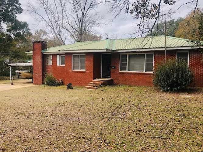 11070 Irvington-Bayou La Batre Highway Irvington, AL 36544