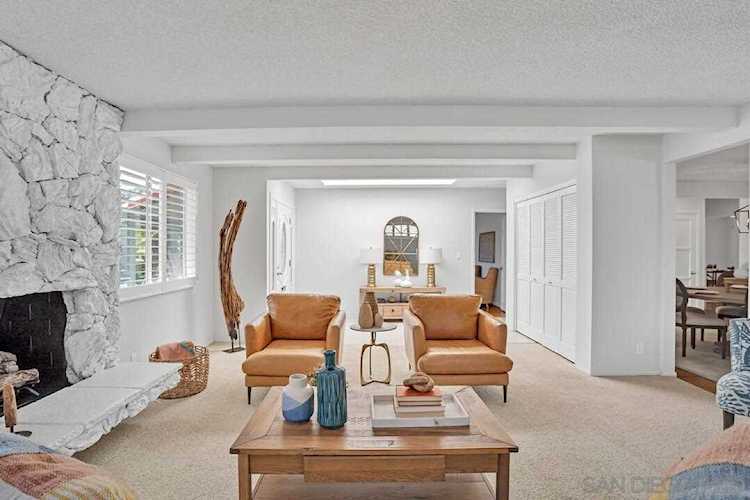 3836 Atascadero Drive San Diego, CA 92107