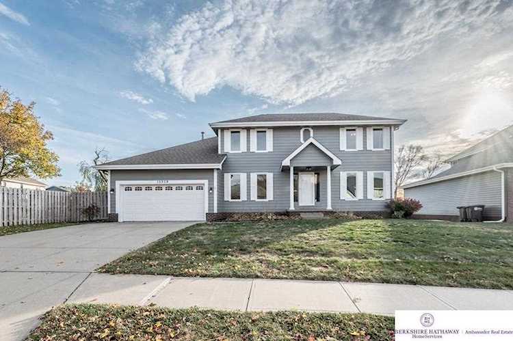 15959 Madison St Omaha, NE 68135 | MLS 22227170 Photo 1