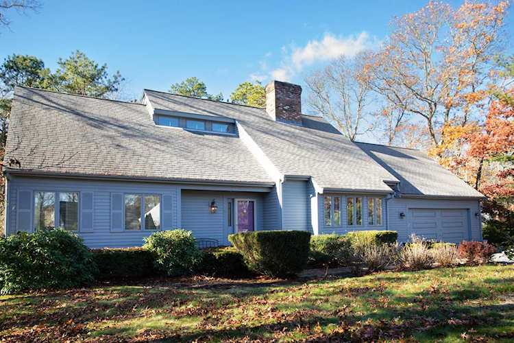 11 Ironwood Road Marstons Mills, MA 02648