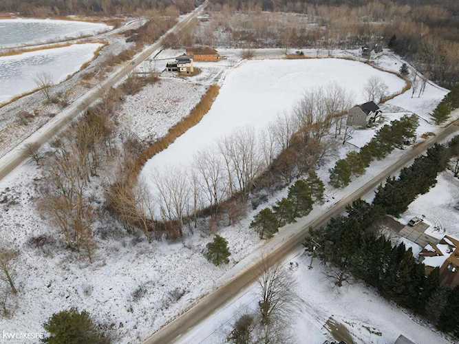 63888 Dequindre Rd Washington, MI 48095