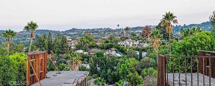 16838 Oak View Dr Encino, CA 91436