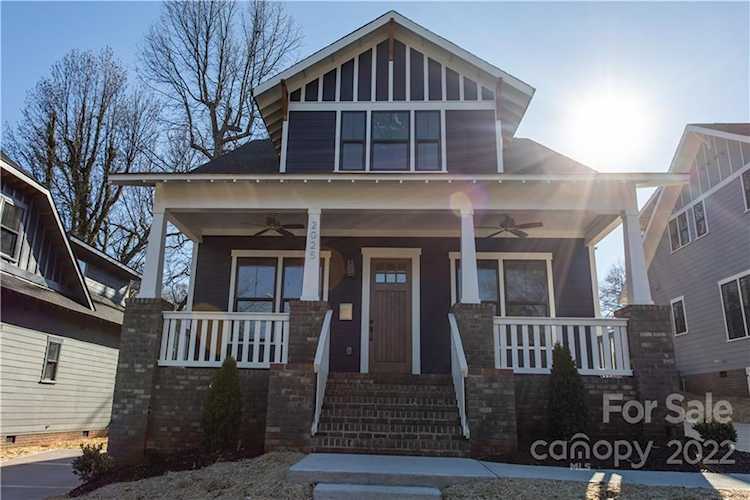 2025 St Luke St Charlotte, NC 28216