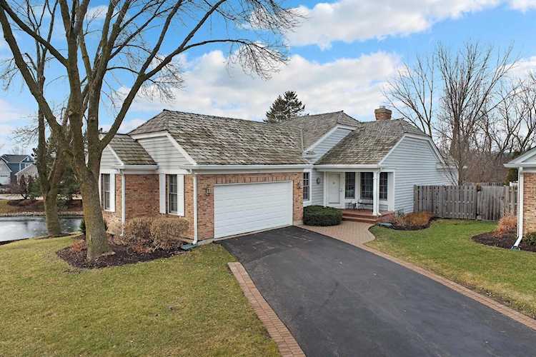 431 Park Barrington Dr Barrington, IL 60010 | MLS 11694384 Photo 1