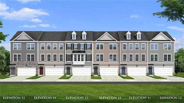 113 Sweetwater Drive Coraopolis, PA 15108