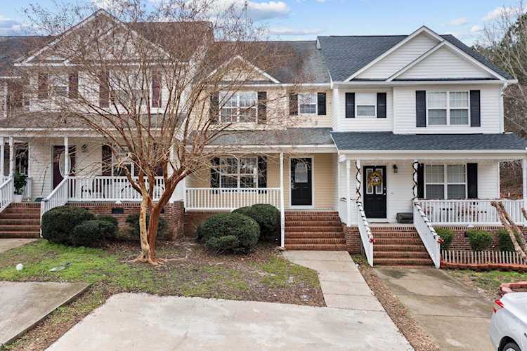 109 Wimbledon Court Clayton, NC 27520