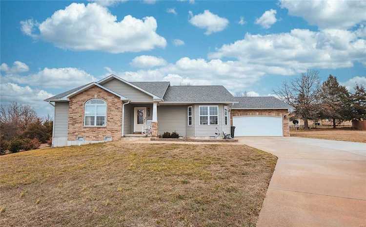 111 Charlotte Circle St Robert, MO 65584 | MLS 22077720 Photo 1