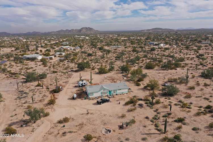 2127 S Warren Road Maricopa, AZ 85139