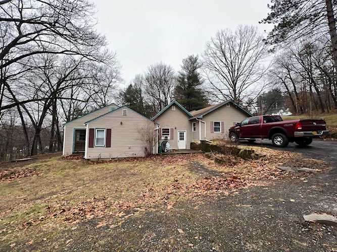 103 Summit Ave Hurley, NY 12443