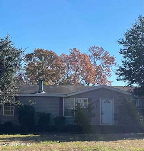 361 Fowler Manning Road Richlands, NC 28574