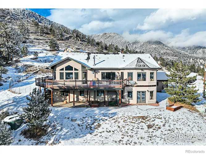 150 Makah Ln Lyons, CO 80540