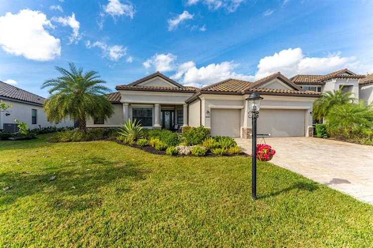 17025 Polo Trl Lakewood Ranch.Bradenton, FL 34211