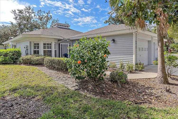 6412 Approach Rd #21 Sarasota, FL 34238