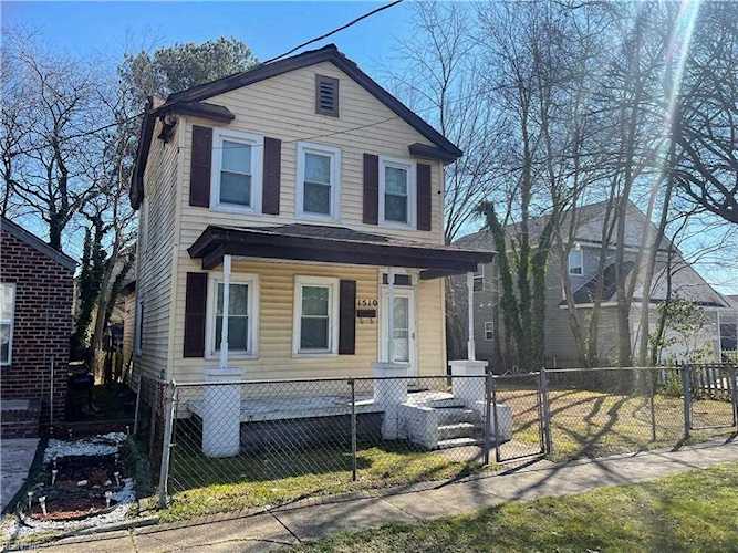 1510 Delevan St Norfolk, VA 23523 home for sale, MLS#10457972 - Crescas Real Estate Photo 1