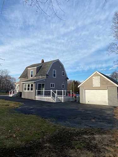 31 Sea St in Methuen, MA - Century 21 New England Photo 1