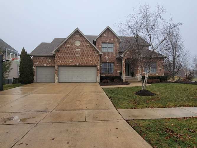400 Deerfield Dr Oswego, IL 60543