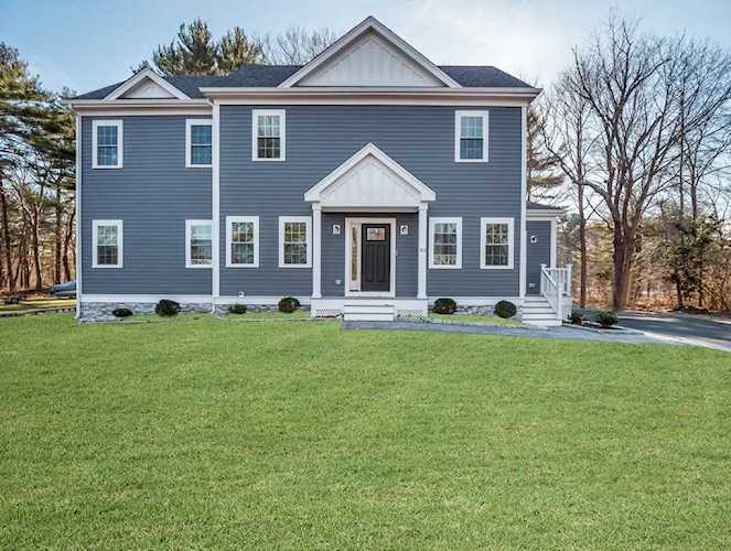 413 East St Hingham, MA 02043