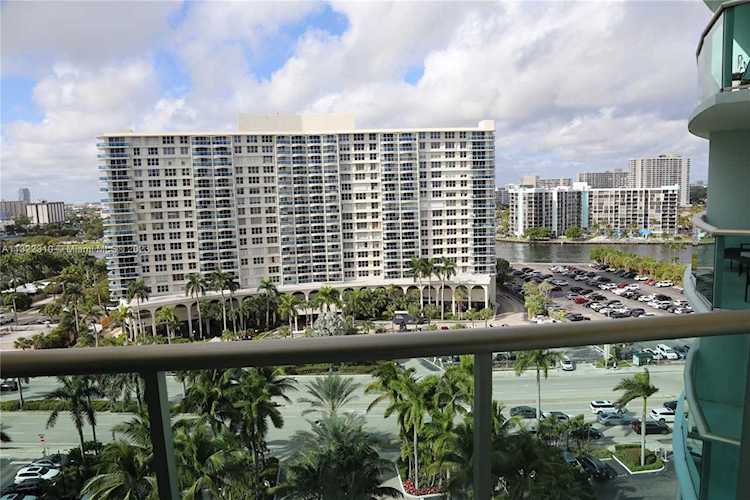 3801 S Ocean Dr #12S Hollywood, FL 33019