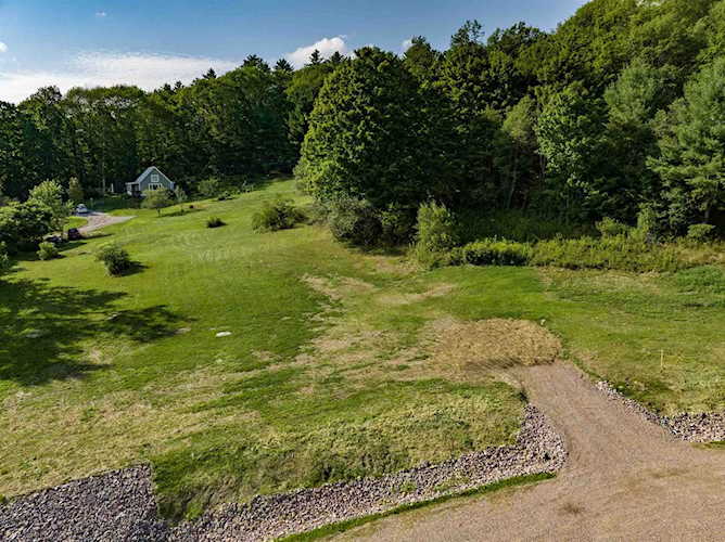 180 East Hill Rd #4 Richmond, VT 05477 | MLS 4927365 Photo 1