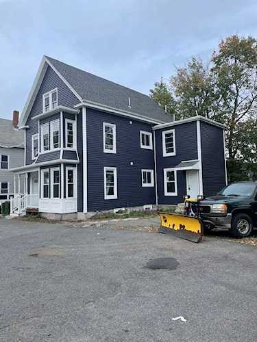 13 Adams Ct Lynn, MA 01902