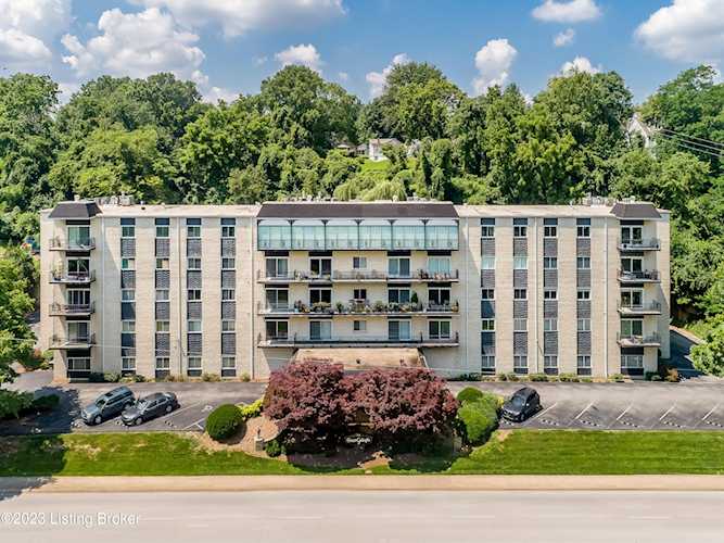 740 Zorn Ave #2G Louisville, KY 40206