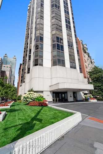 990 N Lake Shore Dr #15C Chicago, IL 60611