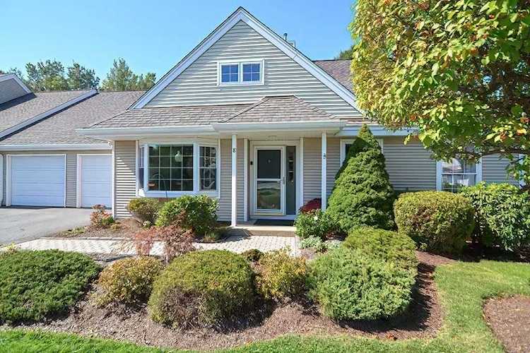 8 Deerfield Way #8 Westborough, MA 01581 | MLS 73068780 Photo 1