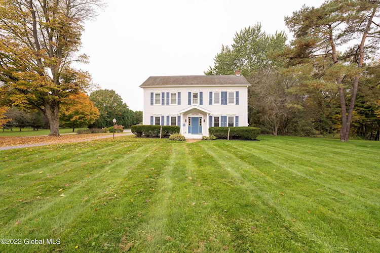 514 Vischer Ferry Rd Clifton Park, NY 12065 | MLS 202310244 Photo 1