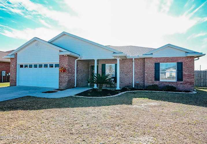 4908 Mccall Ln Panama City, FL 32404