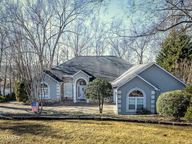 187 Amohi Way Loudon, TN 37774