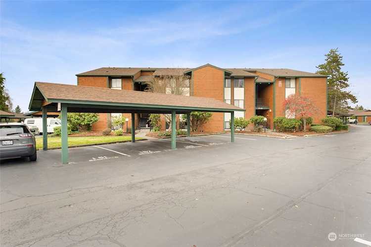 7302 N Skyview Ln #H102 Tacoma, WA 98406