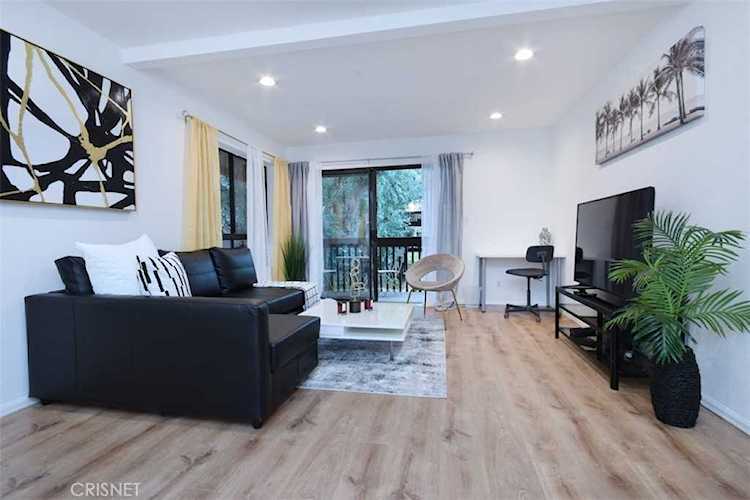 22100 Burbank Blvd #216B, Woodland Hills, CA 91367 | RubyHome Photo 1