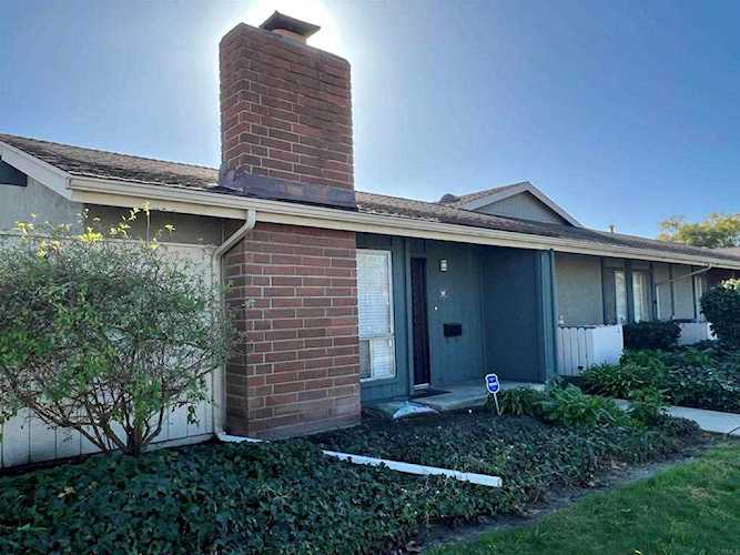 303 Los Arbolitos Blvd Oceanside, CA 92058