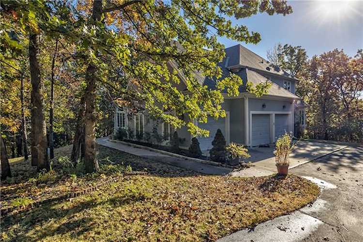 15905 W 56th St Shawnee, KS 66217