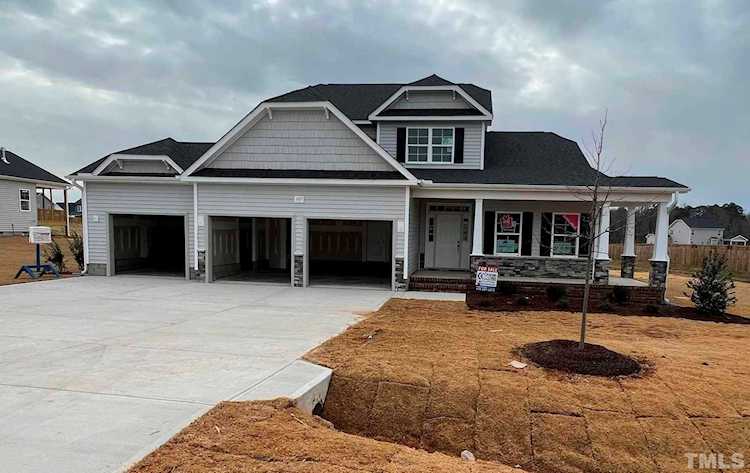 107 Clydes Point Way Wendell, NC 27591