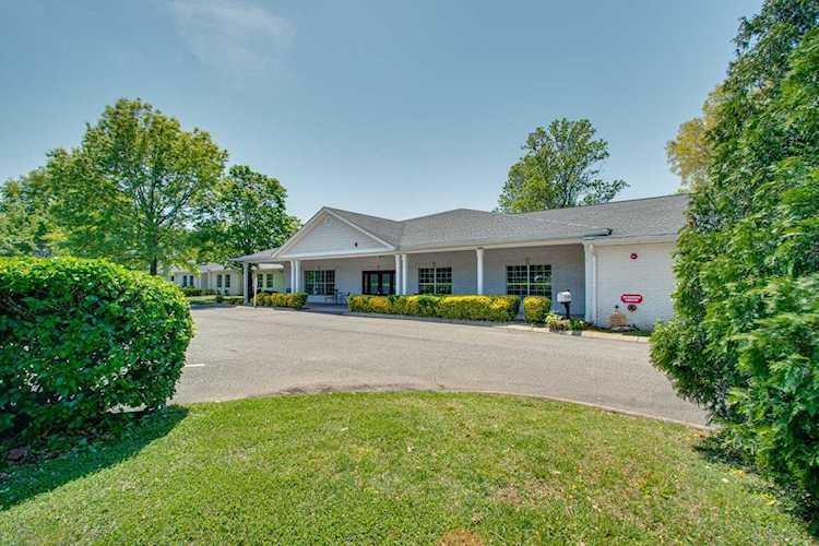3595 Carothers Pkwy Franklin, TN 37067