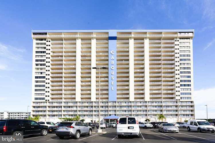 11700 Coastal Hwy #1710 Ocean City MD is a condo for sale | BEACHLIFE | Carousel Photo 1