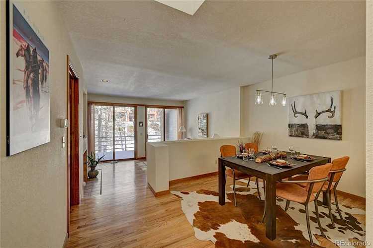 742 Ridgeside Dr Golden, CO 80401