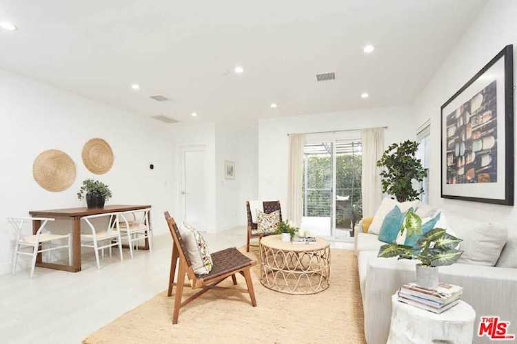 2914 Ocean Ave Venice, CA 90291
