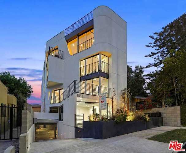1533 N Vista St #101 Los Angeles, CA 90046