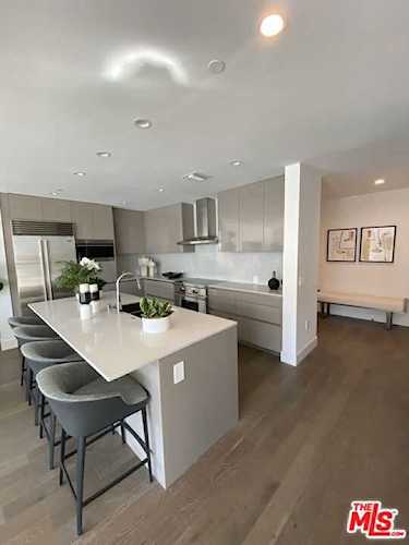 728 N Sweetzer Ave #405, Los Angeles, CA 90069 | RubyHome Photo 1