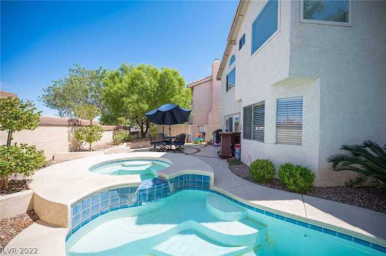 7884 High Desert Dr Las Vegas, NV 89149