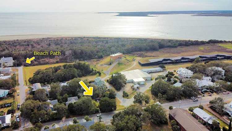 1501 Middle St Sullivans Island, SC 29482
