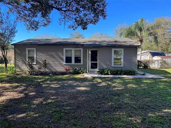 814 Bryan Rd Brandon, FL 33511
