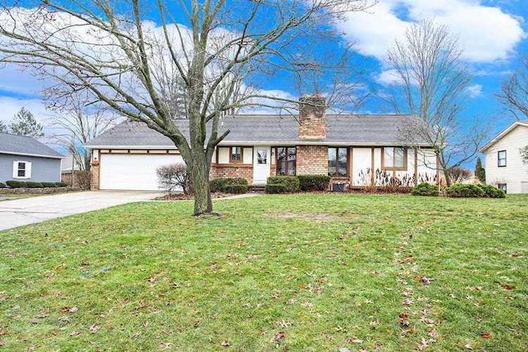 Zokoe Team's newest listing: 1954 Pine Grove Dr, Jenison, MI, 49428 Photo 1