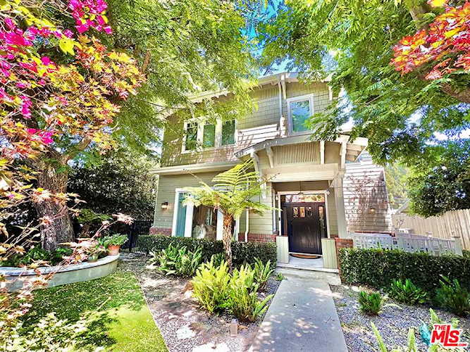 1554 N Sierra Bonita Ave Los Angeles, CA 90046